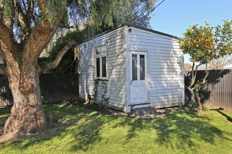 Photo of property in 1303 Jubilee Street, Mayfair, Hastings, 4122