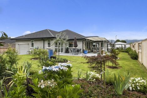 Photo of property in 12 Nolan Place, Katikati, 3129