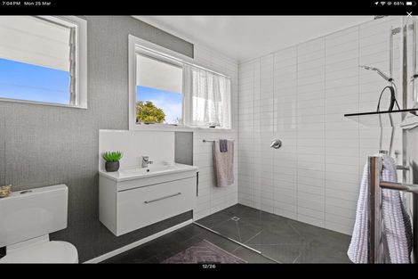 Photo of property in 230 Frankley Road, Frankleigh Park, New Plymouth, 4310