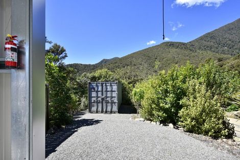 Photo of property in 51 Old Mill Road, Okiwi Bay, French Pass, 7193