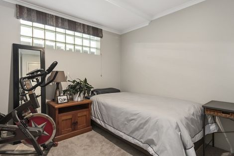 Photo of property in Paramount Apartments, 25/281 Maunganui Road, Mount Maunganui, 3116