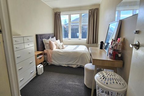 Photo of property in 17 Truman Road, Bryndwr, Christchurch, 8053