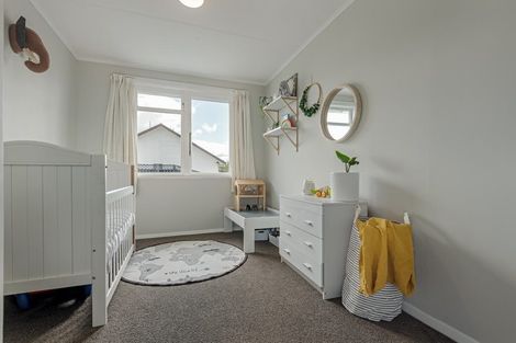 Photo of property in 27 Ferguson Street, Awapuni, Palmerston North, 4412