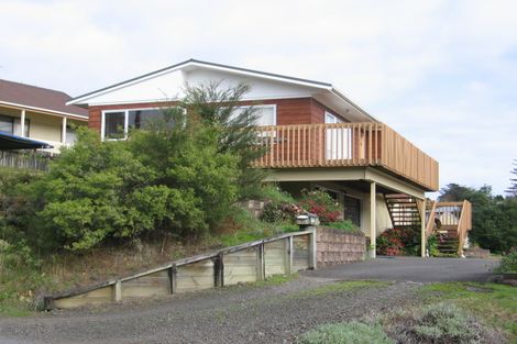 Photo of property in 10 Church Street, Swanson, Auckland, 0612