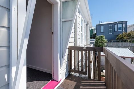 Photo of property in 4a/8 Howard Street, Mount Cook, Wellington, 6021