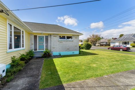 Photo of property in 37 Dorset Street, Levin, 5510