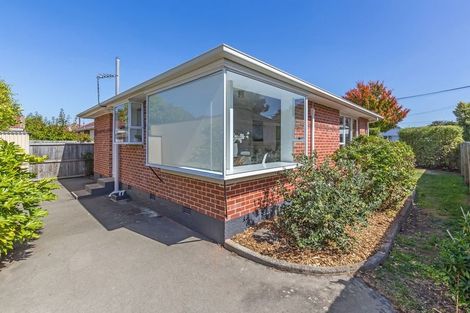 Photo of property in 1/304 Withells Road, Avonhead, Christchurch, 8042
