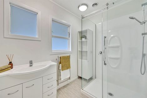 Photo of property in 3/54 Evelyn Place, Hillcrest, Auckland, 0627