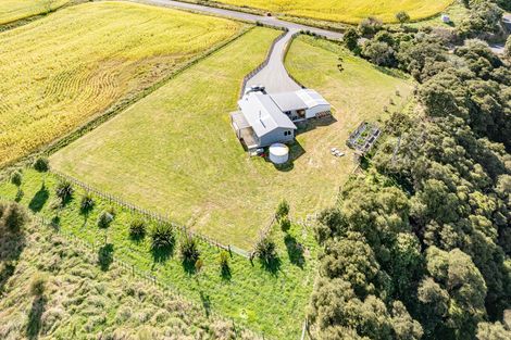 Photo of property in 1597 Turakina Valley Road, Marton, Whanganui, 4581