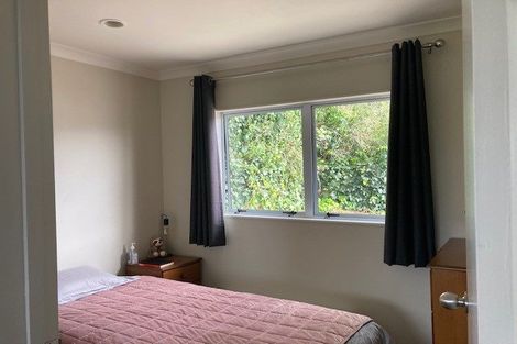 Photo of property in 42 Tiraumea Drive, Pakuranga, Auckland, 2010