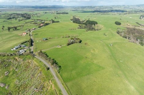 Photo of property in 179 Evans Road, South Head, 0874