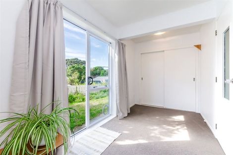 Photo of property in 28 Aperahama Street, Paekakariki, 5034