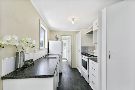 Photo of property in 2 Luxford Street, Berhampore, Wellington, 6023