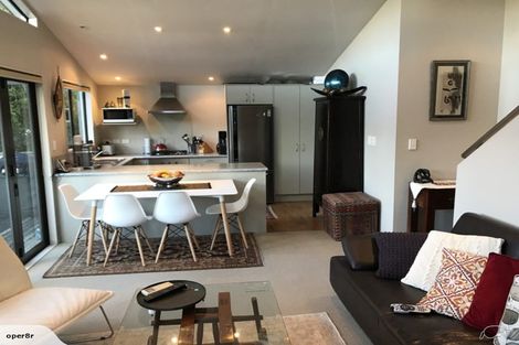 Photo of property in 1/46 Masterton Road, Rothesay Bay, Auckland, 0630