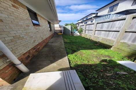 Photo of property in 7 Staines Avenue, Mangere East, Auckland, 2024