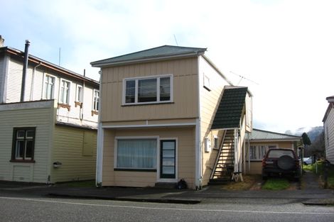 Photo of property in 26 Broadway, Reefton, 7830
