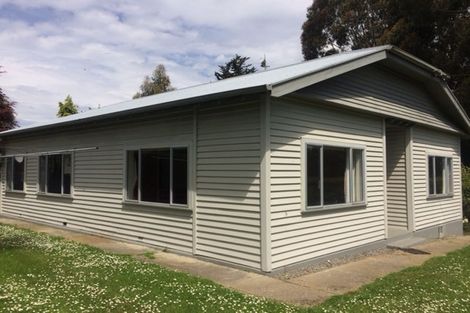 Photo of property in 45 Awamoa Road, Holmes Hill, Oamaru, 9401