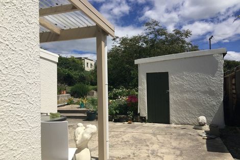 Photo of property in 58 Perth Street, South Hill, Oamaru, 9400