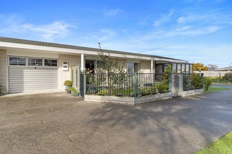 Photo of property in 220 Studholme Street, Morrinsville, 3300