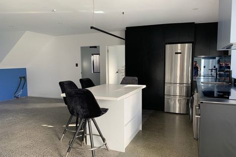 Photo of property in 52 Kirby Street, Glendene, Auckland, 0602