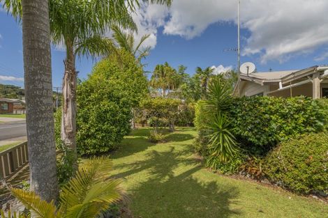 Photo of property in 10 Centennial Drive, Whitianga, 3510