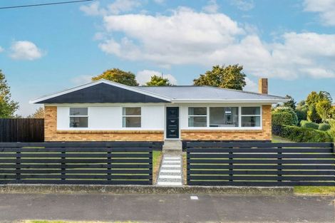 Photo of property in 73 Lewis Street, Glenview, Hamilton, 3206