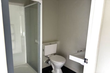 Photo of property in 240 Taranaki Street, Mount Cook, Wellington, 6011