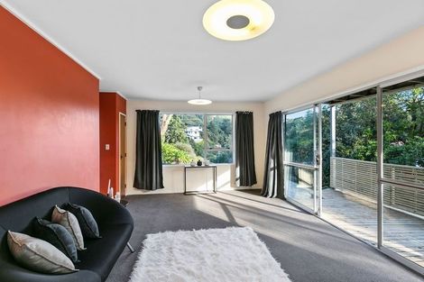 Photo of property in 48a Hungerford Road, Houghton Bay, Wellington, 6023