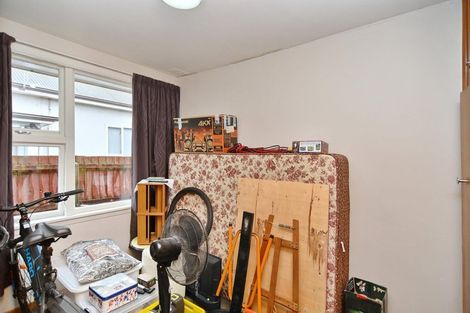 Photo of property in 8 Packe Street, Edgeware, Christchurch, 8013