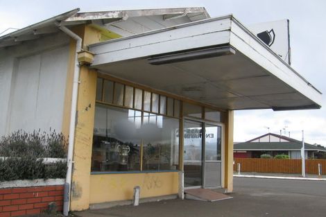 Photo of property in 444 Featherston Street, Palmerston North, 4414