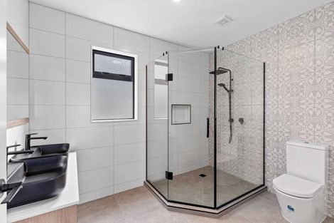 Photo of property in 6 Trevor Mcmiken Drive, Patumahoe, 2679