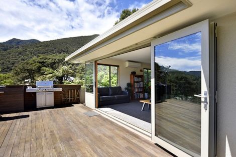 Photo of property in 51 Old Mill Road, Okiwi Bay, French Pass, 7193