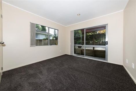 Photo of property in 15 Royal Road, Massey, Auckland, 0614
