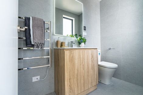 Photo of property in 77 Tahuhu Road, Mount Wellington, Auckland, 1062