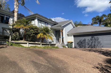 Photo of property in 24 Coralsea Way, Arkles Bay, Whangaparaoa, 0932