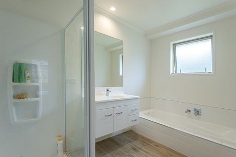 Photo of property in 1 Tropicana Drive, Tamaterau, Whangarei, 0174