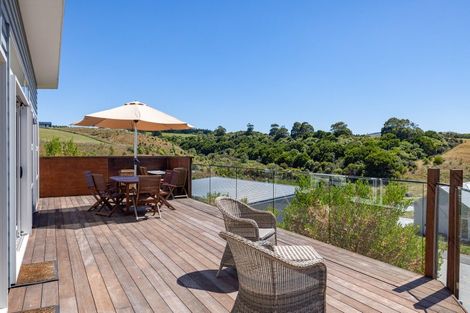 Photo of property in 5 Tama Road, Riversdale Beach, Masterton, 5872