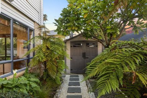 Photo of property in 56 Aberley Road, Schnapper Rock, Auckland, 0632