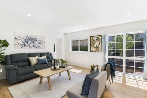 Photo of property in 1/71 Wellington Street, Howick, Auckland, 2014