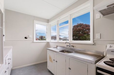 Photo of property in 33 Eureka Street, Aranui, Christchurch, 8061