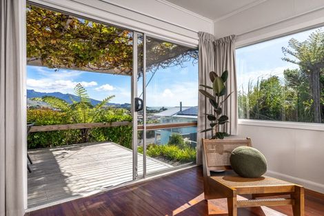 Photo of property in 8a Government Road, Raglan, 3225