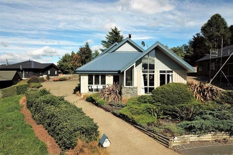 Photo of property in 55 Saint James Avenue, Hanmer Springs, 7334