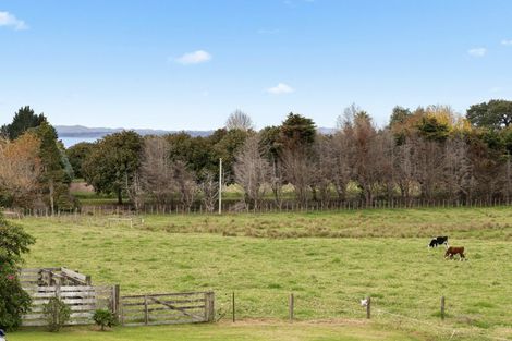 Photo of property in 3031 Awhitu Road, Awhitu, Waiuku, 2684