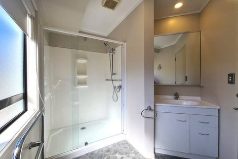 Photo of property in 20 Pagitt Street, Coromandel, 3506