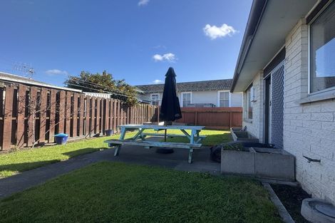 Photo of property in 2/93 Riverbend Road, Onekawa, Napier, 4110