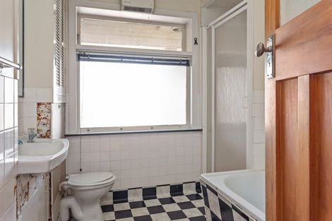 Photo of property in 16 Ropley Street, Amberley, 7410