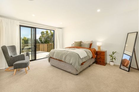 Photo of property in 94 Kotare Street, Waikanae, 5036