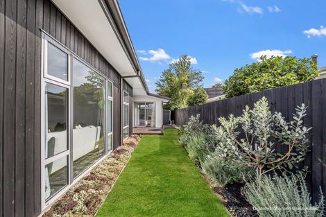 Photo of property in 15 Halswell Junction Road, Halswell, Christchurch, 8025