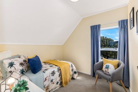 Photo of property in 1 Anaheim Place, Churton Park, Wellington, 6037