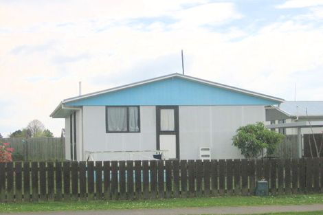 Photo of property in 87 Pohutukawa Drive, Owhata, Rotorua, 3010